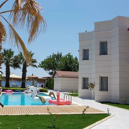 Tas Ev Suites Casa vacanze Bitez
