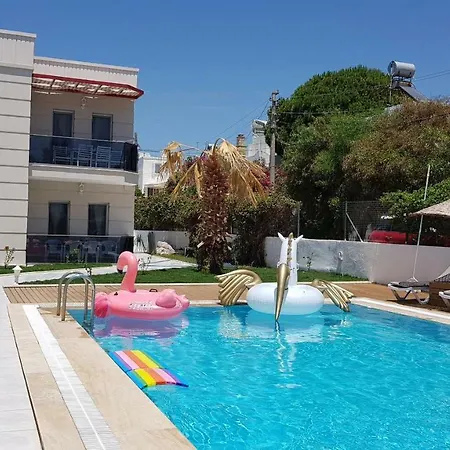 Tas Ev Suites * ביטז